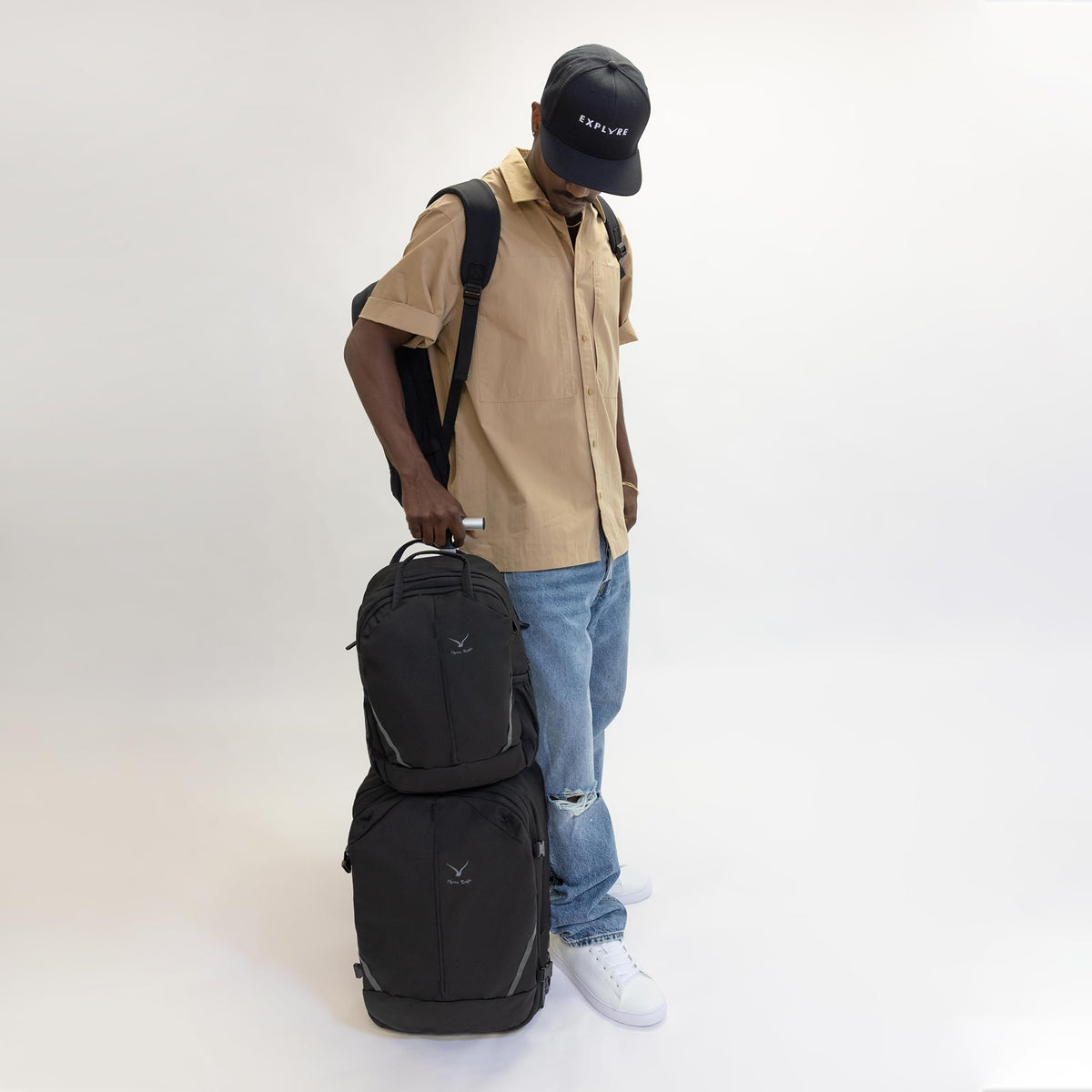 Rolling Backpack with Wheels 43L 17 inches Laptop Jet Black 6PC Packing Cubes I91827